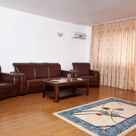 Aparthotel Lira Pacific Constanta