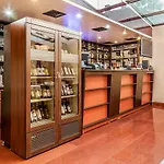 Lira Pacific Aparthotel 3*