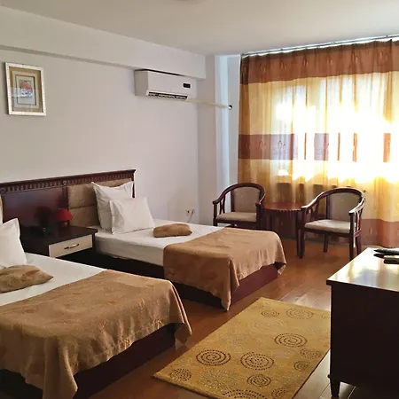 Apartmanhotel Lira Pacific