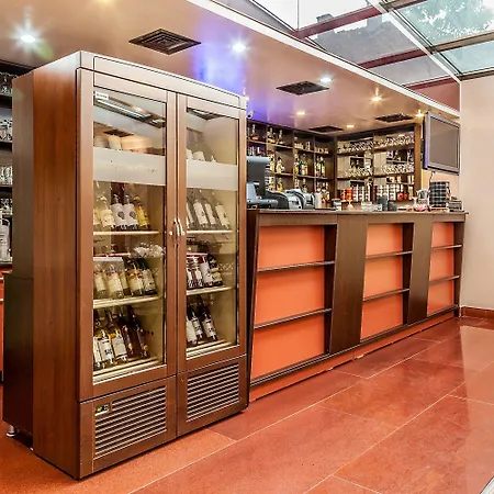 Lira Pacific Hotel de apartamente 3*