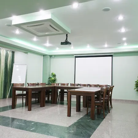 Lira Pacific 3* Констанца