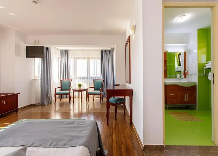 Lägenhetshotell Lira Pacific