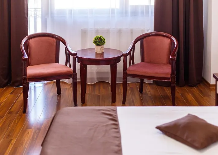 Lira Pacific Апарт-отель 3*