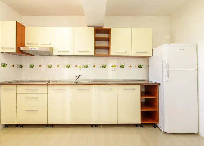 Lägenhetshotell Lira Pacific